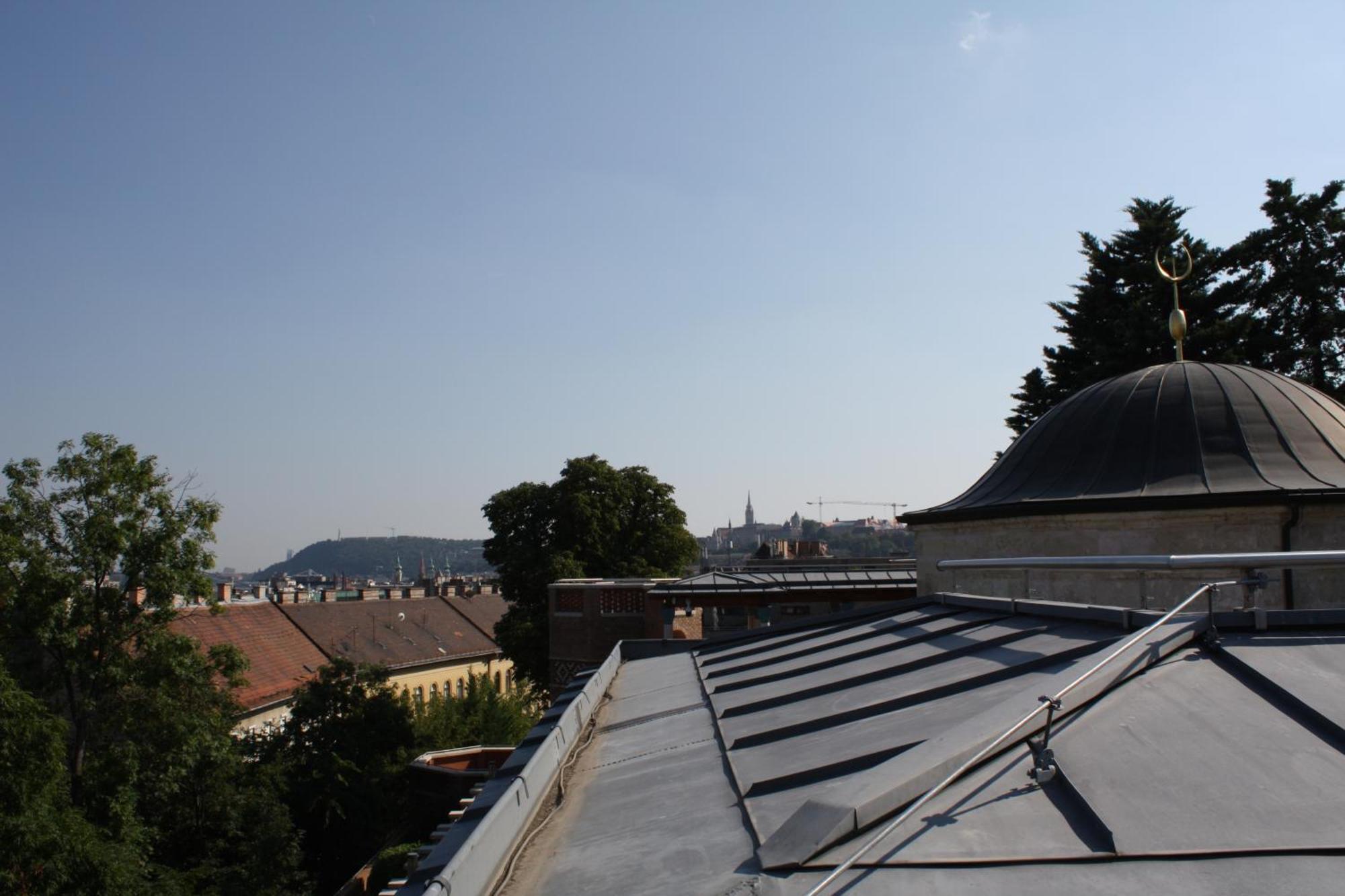5 Appartement *